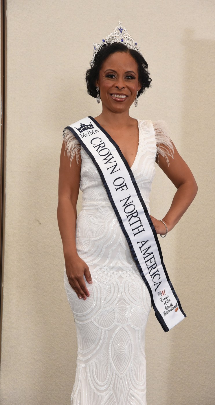 Ms/Mrs Crown of North America